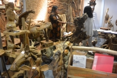 carving-furniture-jepara